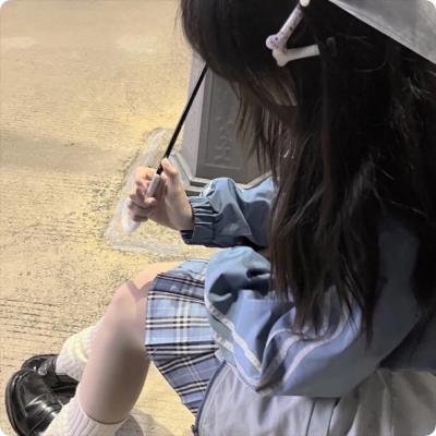 星期五俱乐部之荆棘之恋